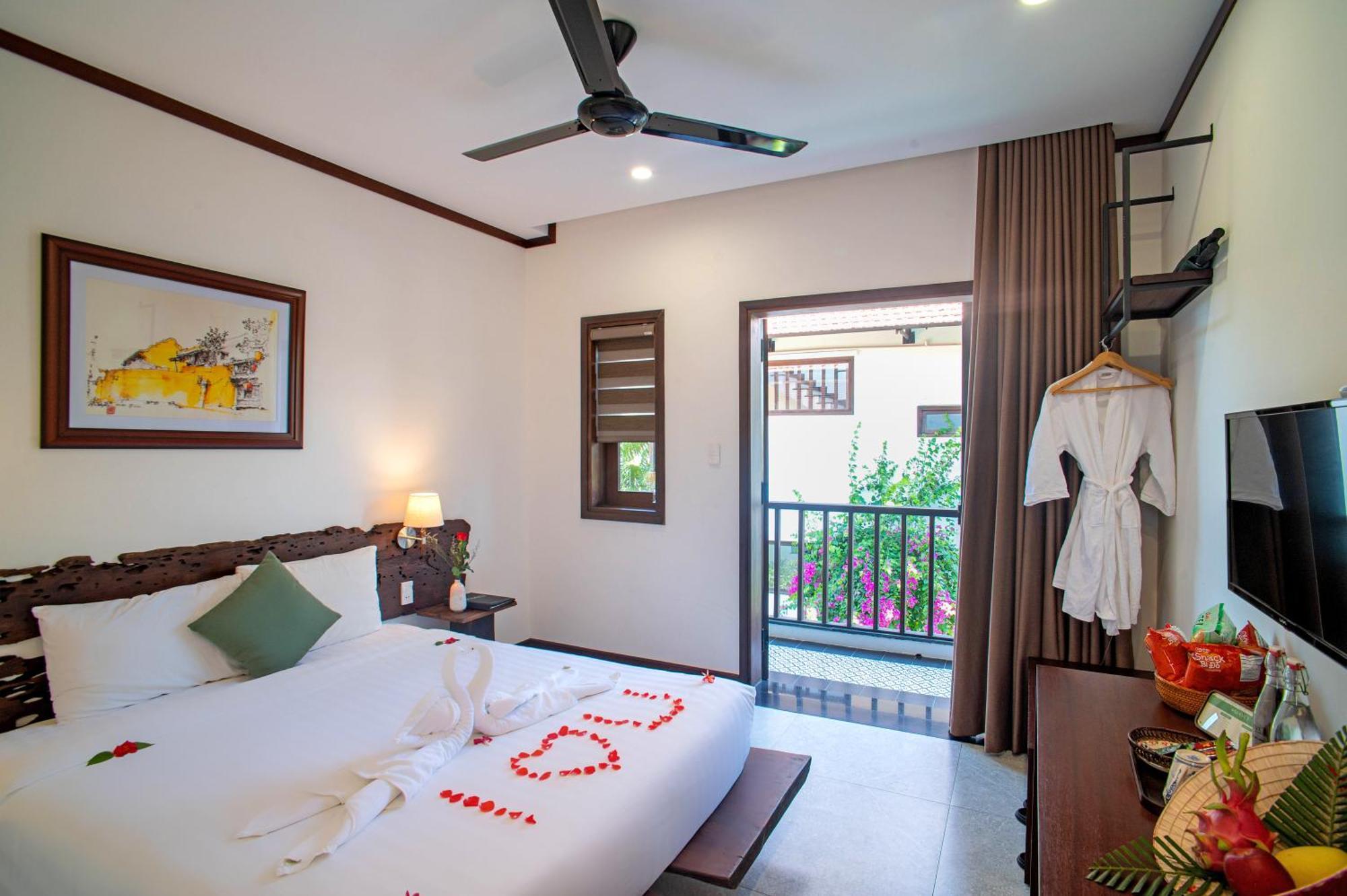 Mayci Boutique Hotel & Restaurant By Amber Hoi An Exterior photo